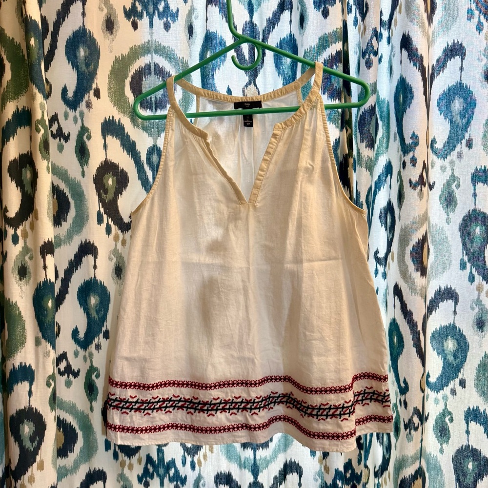 GAP White Camisole with Red Trim